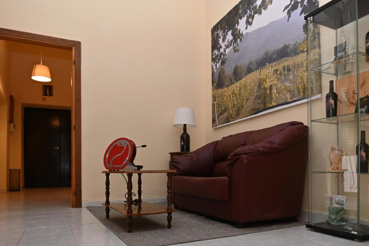 B&B A Capua - I Portici Del Centro ภายนอก รูปภาพ