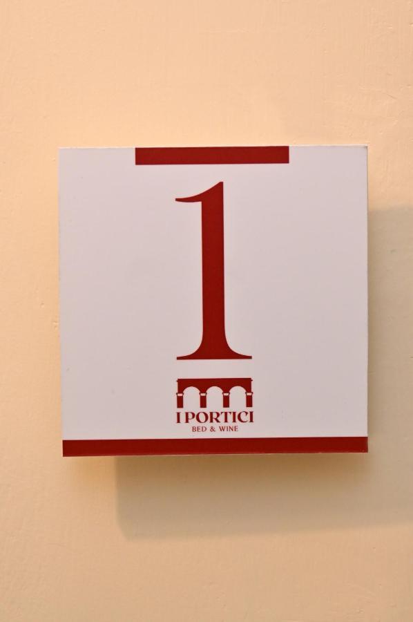 B&B A Capua - I Portici Del Centro ภายนอก รูปภาพ