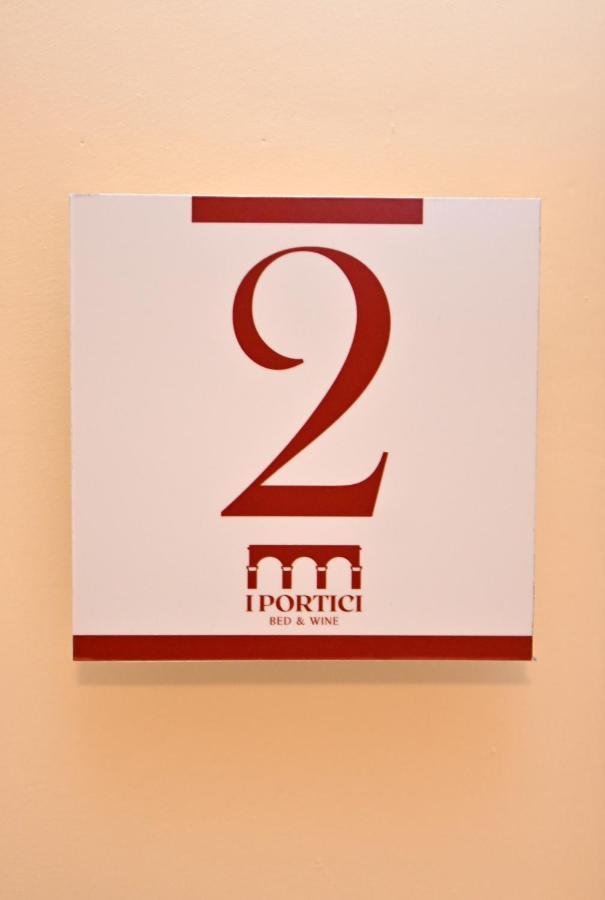 B&B A Capua - I Portici Del Centro ภายนอก รูปภาพ